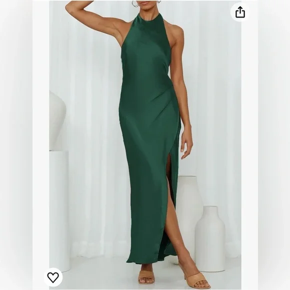 Elegant Green Halter Dress - Picture 4 of 4